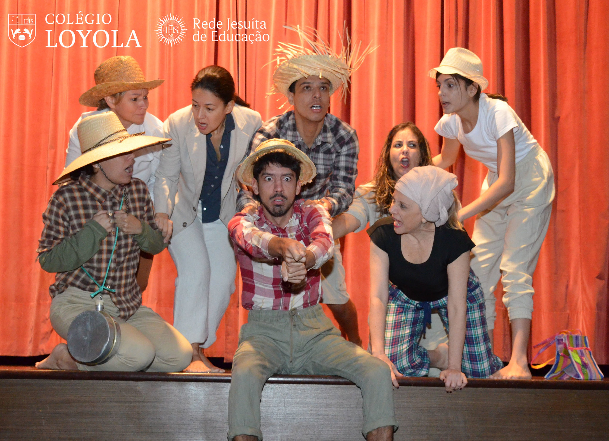 Vidas Ribeiras... espetáculo teatral