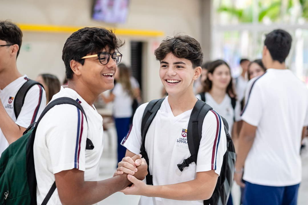 Conheça o Colégio Loyola