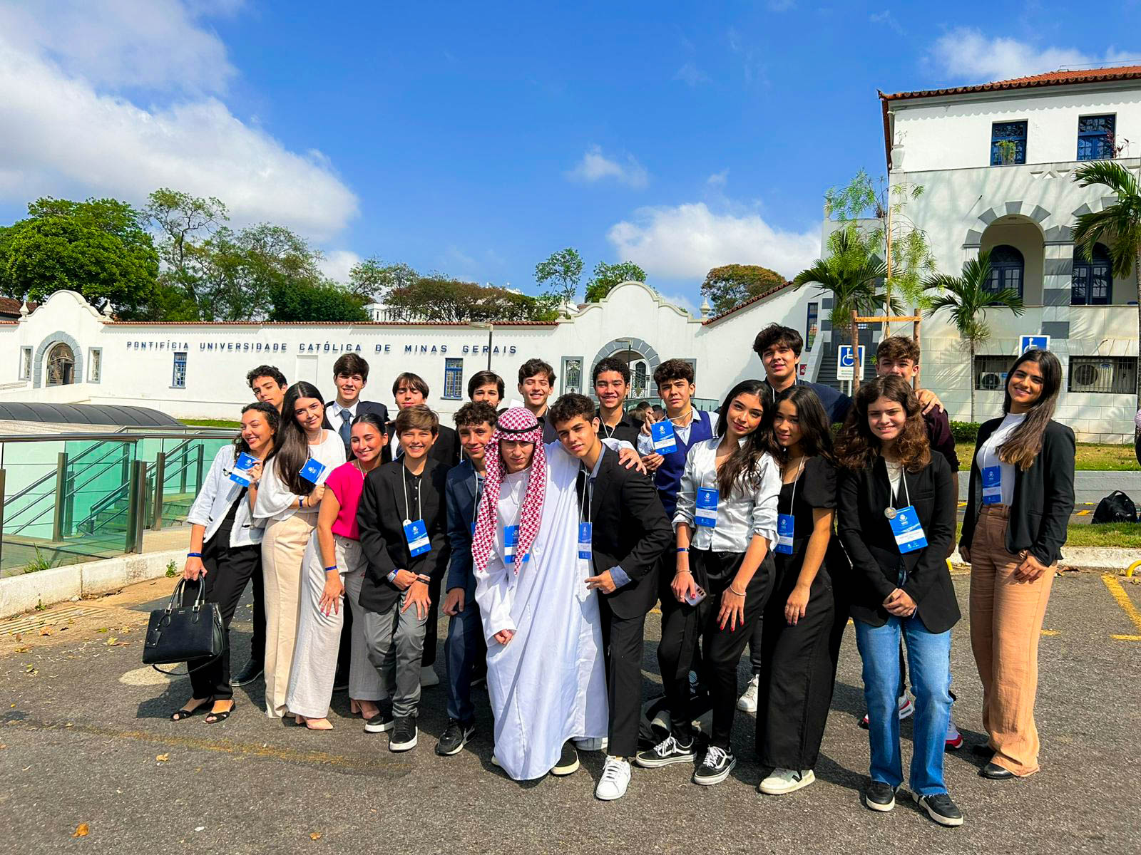 Estudantes do Colégio Loyola participam da MINIONU 