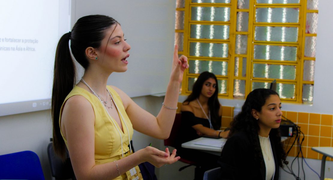 Estudantes do 9º Ano participam de simulação  